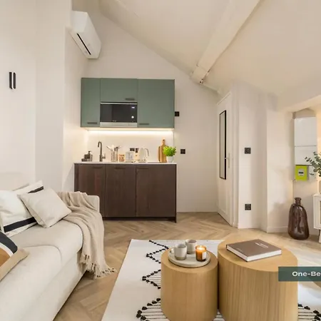 Poeticstay - Opera - Hanovre Apartment *