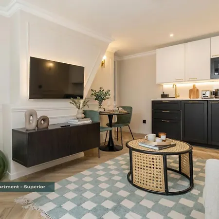 Poeticstay - Opera - Hanovre Paris