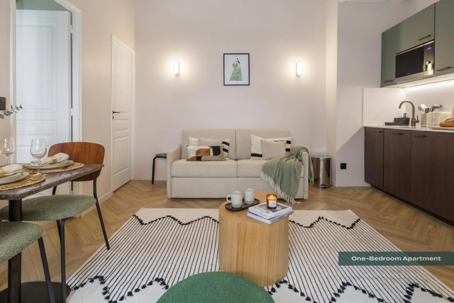 Poeticstay - Opera * Paris